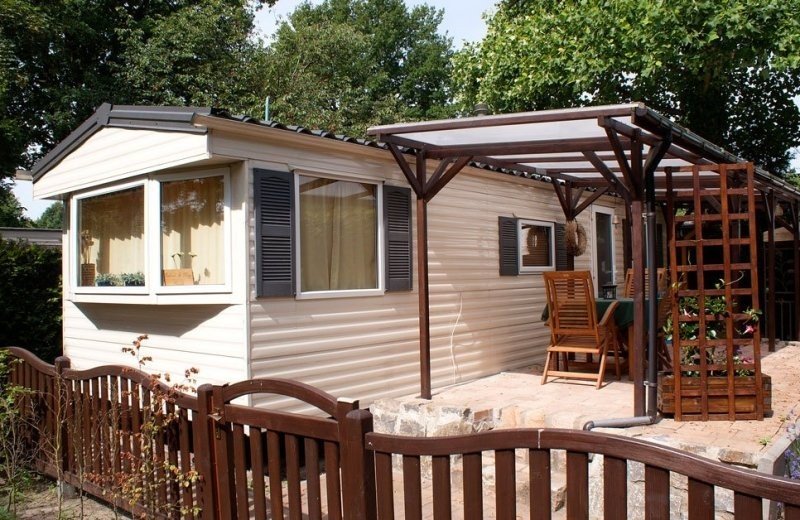 Wohnwagen 4* E | 2 Erwachsene und 2 Kinder