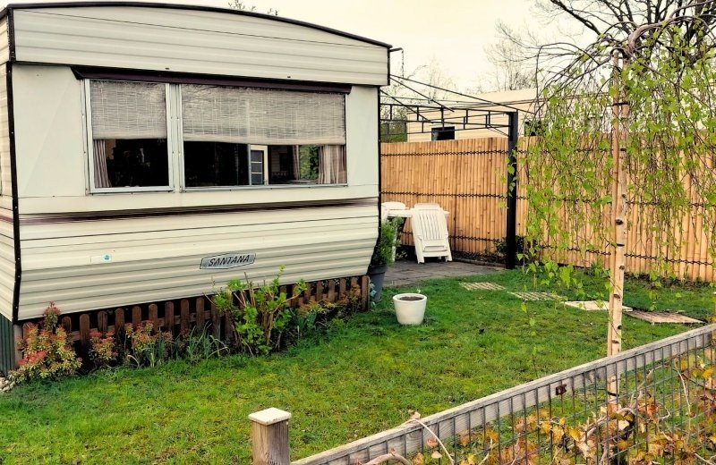 Wohnwagen 2* B | 2 Erwachsene und 2 Kinder